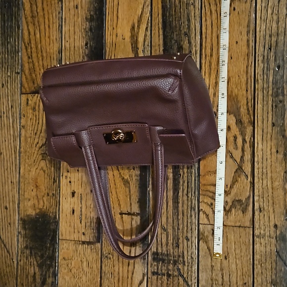 Love and Lore Handbag - Picture 7 of 8